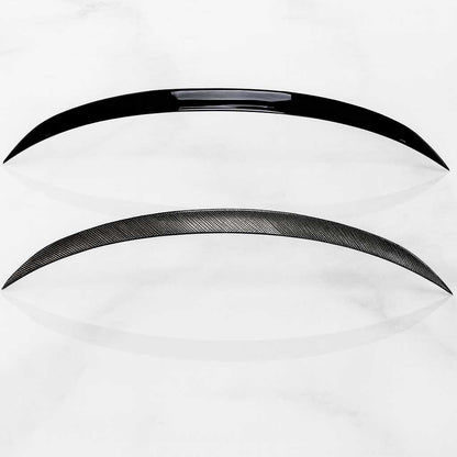 AeroShine - Bakluckespoiler | Glossy Svart & Kolfiberlook Universal Spoiler för Sportigare Bilprofil