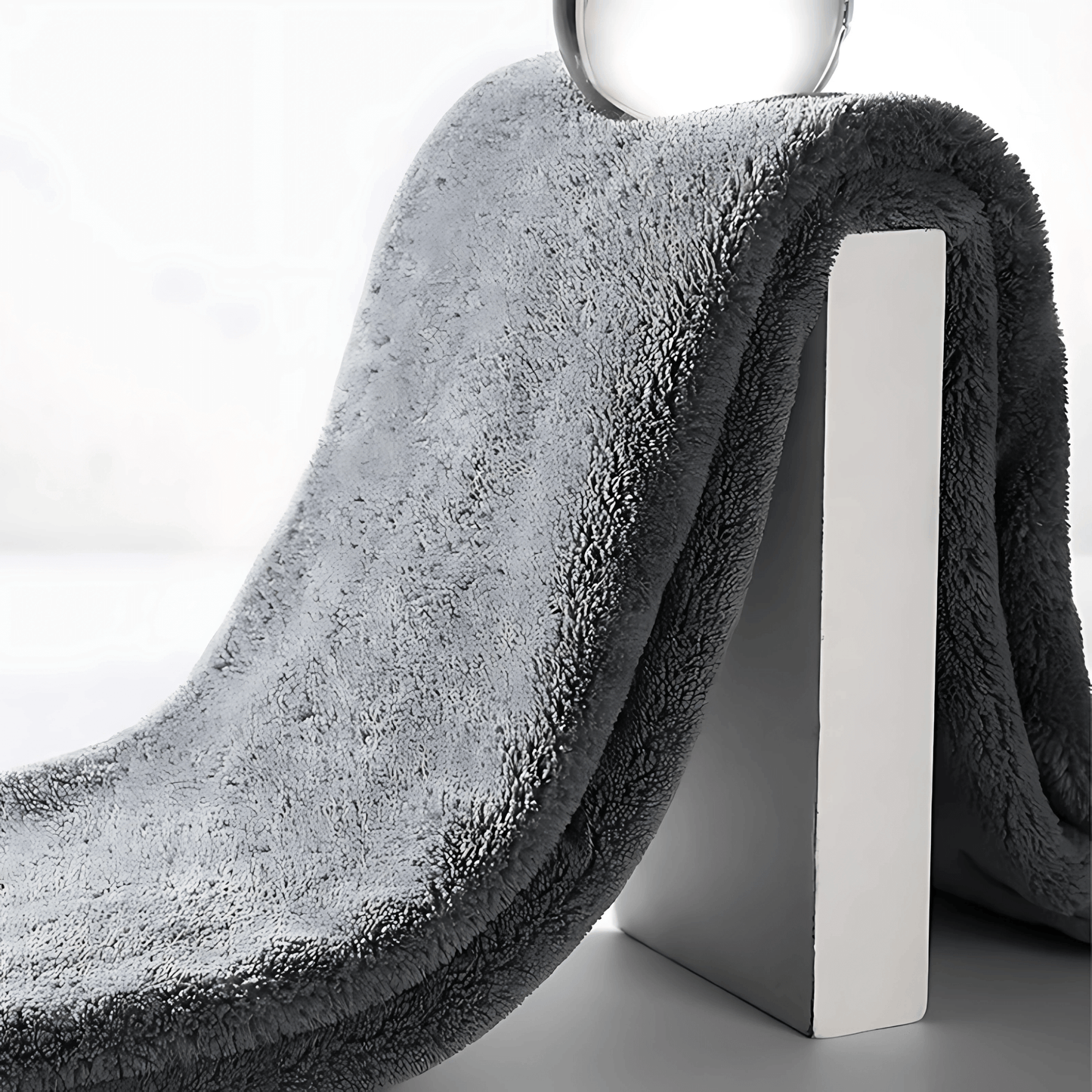 GlossFiber Towel - Premium mikrofiberduk för bilvård och rengöring | stark uppsugningsförmåga
