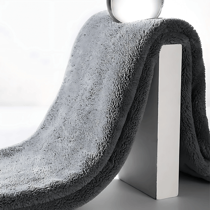 GlossFiber Towel - Premium mikrofiberduk för bilvård och rengöring | stark uppsugningsförmåga