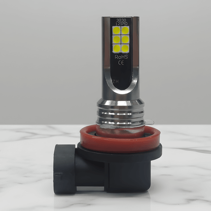 VividLux - 2 LED-ajovalopolttimot valkoisella tai kultaisella valolla 12SMD 3030, 360 ° valaistus ja universaali 12-24V-asennus autoihin