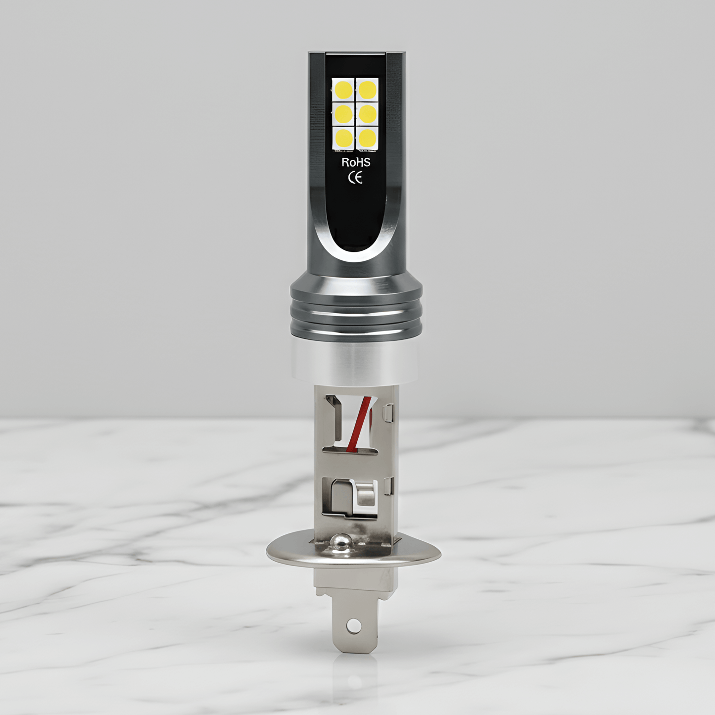 VividLux - 2 LED-ajovalopolttimot valkoisella tai kultaisella valolla 12SMD 3030, 360 ° valaistus ja universaali 12-24V-asennus autoihin